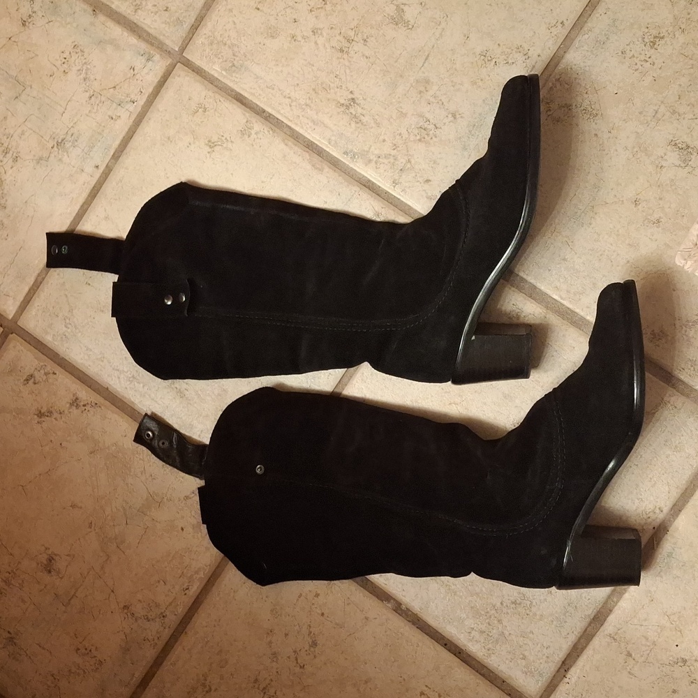Black Knee Boots